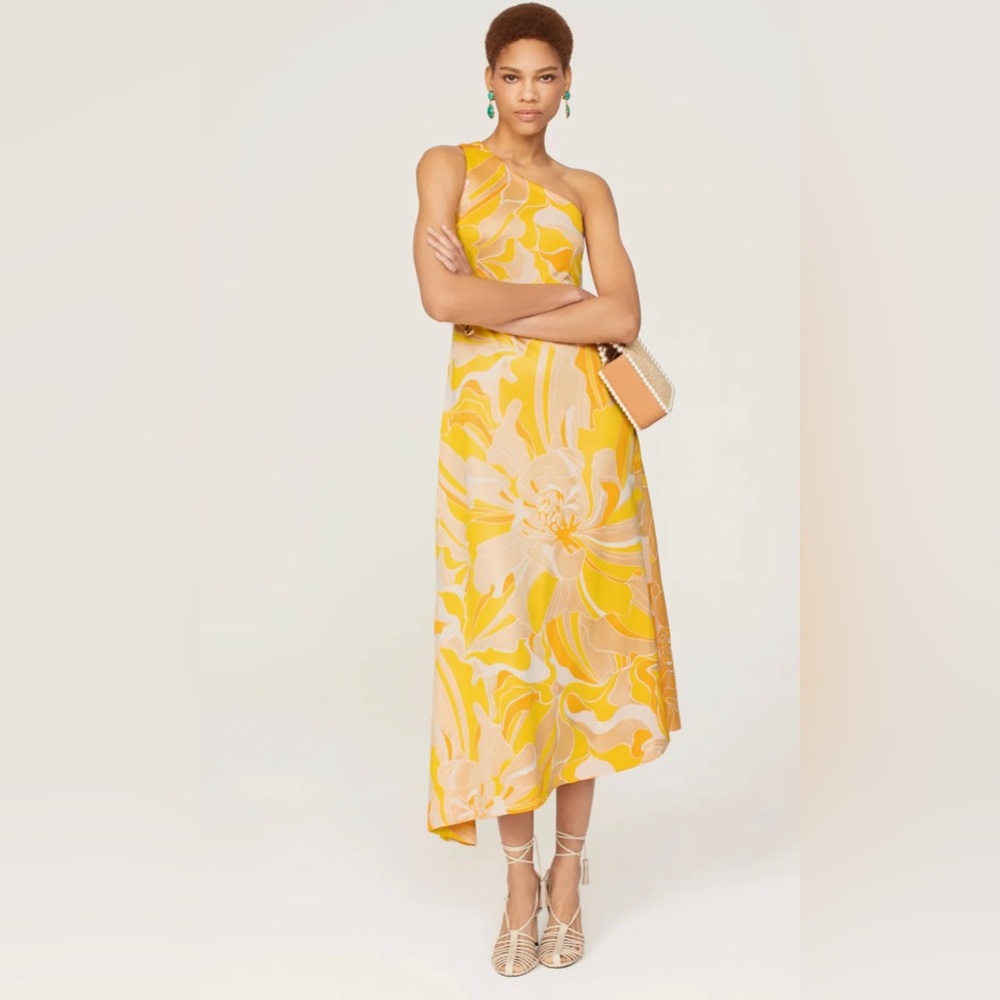 RTR Alexis
Lef Dress Sz Small 4-6 Marigold One Shoulder Asymmetrical floral